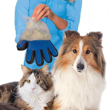 Load image into Gallery viewer, Grooming Deshedding Massage Glove